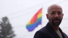 طبيب قطري