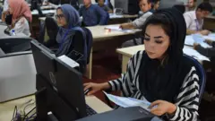 ټاکنې