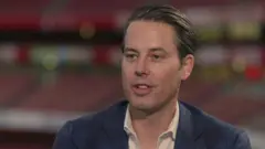 ဒီဘောလုံးရာသီအတွက် အာဆင်နယ် အားဖြည့်ထား