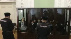 подсудимые