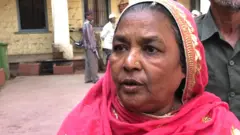 मालेगावातील नागरिक रेहनाबी