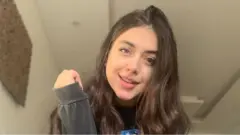 الفنانة السورية هيا مرعشلي تتهم مسعفي الهلال الأحمر "بعدم الإنسانية"