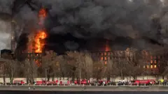 Пожар на "Невской мануфактуре" в Петербурге