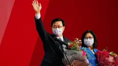 李家超嚴密保安中「高票當選」香港特首