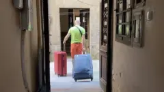 Ponovna selidba: Planirali su život u Beogradu, ali sada moraju da odu