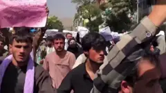 पाक के ख़िलाफ़ रैली
