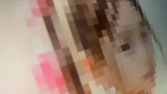 모자이크 처리된 AI 이미지