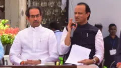 उद्धव ठाकरे, अजित पवार