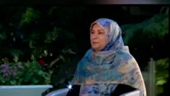 حضور همسر یکی از نامزدهای انتخابات ایران در تلویزیون بحث انگیز شد