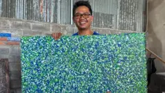 Mengolah sampah plastik jadi produk ekspor