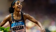 Si achi atileet Siifan Haasan 5,000m'n milkaa'uu barbaaddi