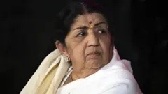 लता मंगेशकर