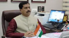 सुरेश अंगाडी