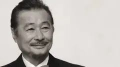 施明德