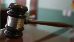 પ્રતીકાત્મક તસવીર
