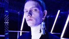 Олег - модель Prada