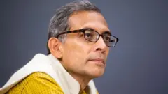 अभिजीत बनर्जी