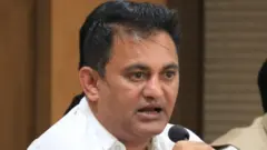 પરેશ ધાનાણી