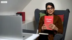 چکیده دو قرن گذشته در یک کتاب شعر؛ گفتگو با فرشاد‌ سنبل‌دل، شاعر‌
