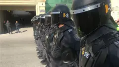 polis