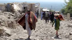 سیل ویرانگر افغانستان دست‌کم 160 کشته به جا گذاشته