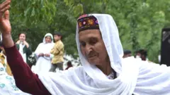 بقلوچ