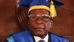 రాబర్ట్ ముగాబే