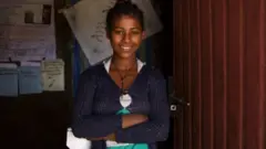 विद्यालयमा अबिदा