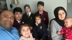 Rahmani tare da iyalansa