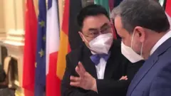 عباس عراقچی معاون وزارت خارجه ایران و نماینده چین در نشست احیای برجام در گراند هتل وین