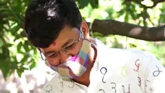 રઘુ રમકડું શિક્ષક