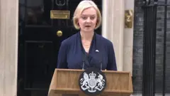 ลิซ ทรัสส์