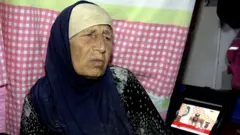 السوريون