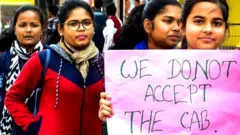 कैब के ख़िलाफ़ प्रदर्शन