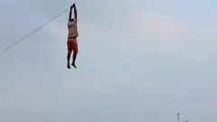 चङ्गासँगै मान्छे उडेपछि