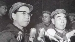 Jiang Qing discursoujogos da loteca desta semanadezembrojogos da loteca desta semana1966 junto com primeiro-ministro Zhou Enlai