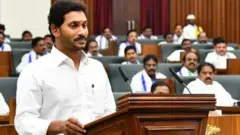 ముఖ్యమంత్రి వైఎస్ జగన్మోహన్ రెడ్డి