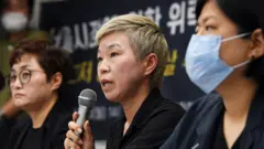 김재련 변호사가 13일 '서울시장에 의한 위력 성추행 사건 기자회견'에서 사건의 경위를 설명하고 있다