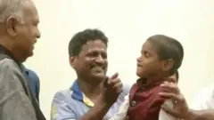 ভারতীয় কিশোরের মুখে ৫০০ দাঁত