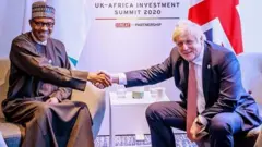 Aworan aarẹ Buhari ati Olootu ijọba ilẹ Gẹẹsi Boris Johnson