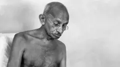 મહાત્મા ગાંધી