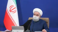 حسن روحانی گفته "مردم واقعیت را لمس می‌کنند و به خوبی هم مقاومت می‌کنند"