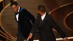 ويل سميث يصفع كريس روك