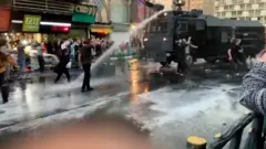 Женщины во главе протестов в Иране