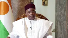 Le président sortant du Niger Mahamadou Issoufou