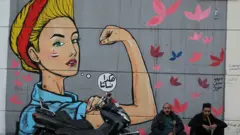 ስእሊ መንደቕ ኣብ ባቕዳድ