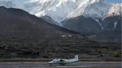 जोमसोममा तारा एयरको एउटा विमान