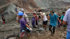 ဖားကန့်မြေပြိုမှု ရေမဆေး ရာကျော်သေဆုံး