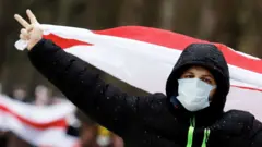 Протестующий в Беларуси