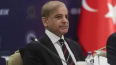 शहबाज़ शरीफ़